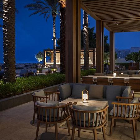 Palace Beach Resort Φουτζάυρα Εξωτερικό φωτογραφία The Westin Athens
