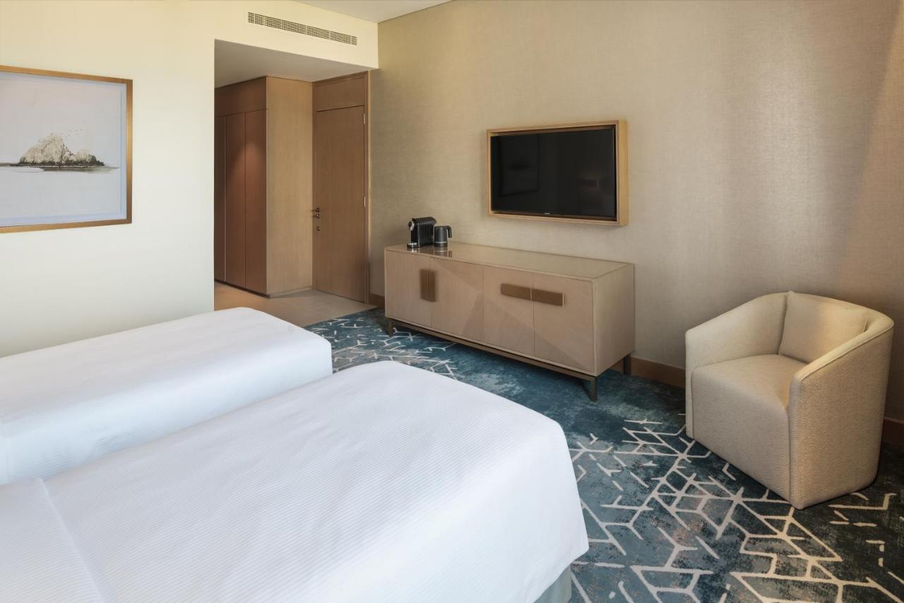 Palace Beach Resort Φουτζάυρα Εξωτερικό φωτογραφία Deluxe room